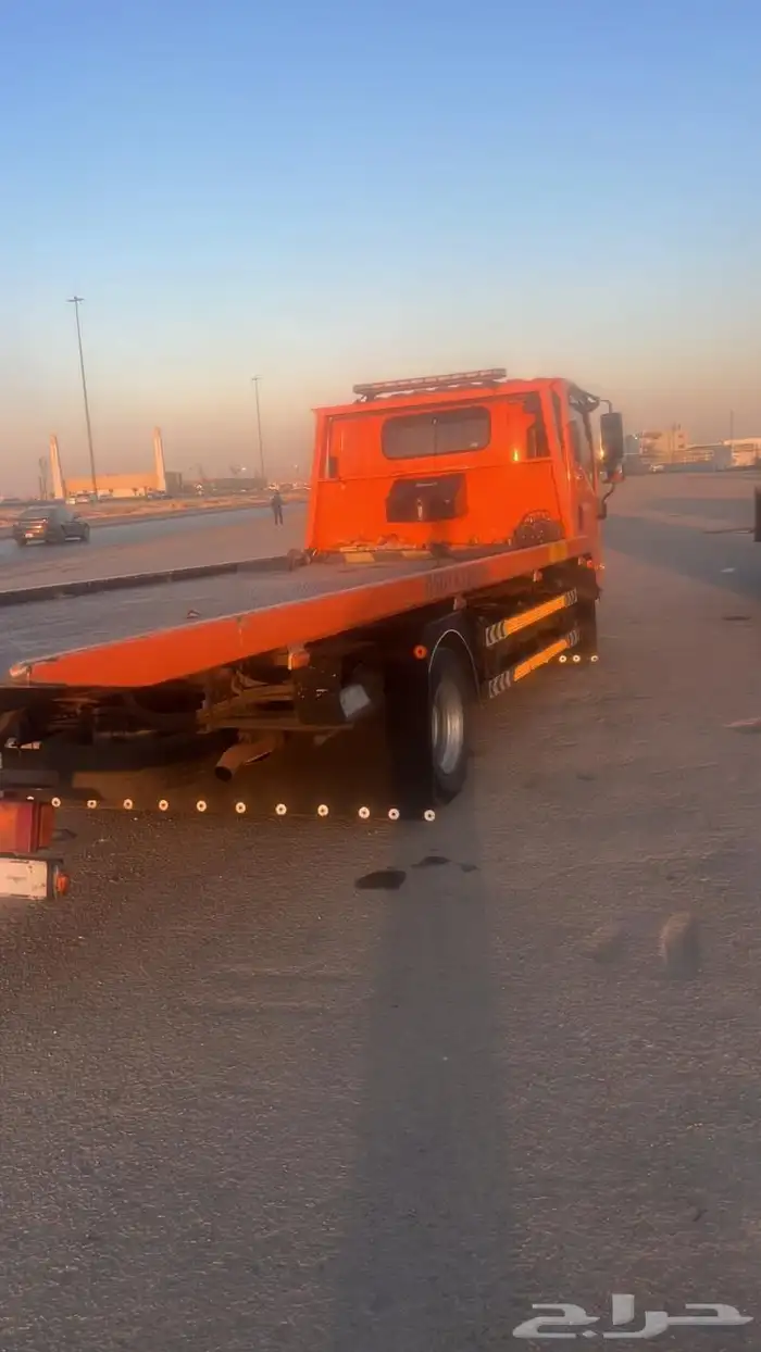 سطحة للتوصيل داخل وخارج الاحساء والرياض و القصيم 0