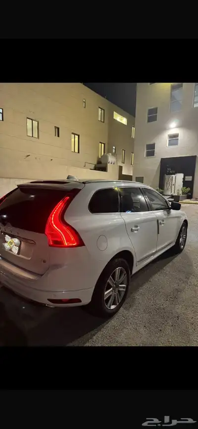 فولفو xc60 2016 نظيفة 2
