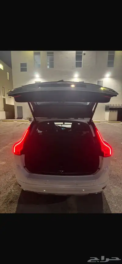 فولفو xc60 2016 نظيفة 14