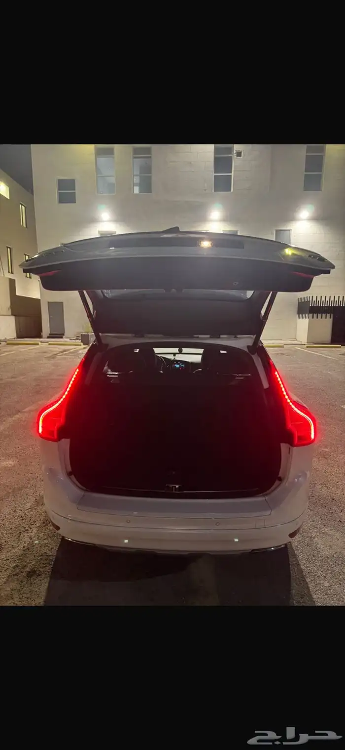 فولفو xc60 2016 نظيفة 14