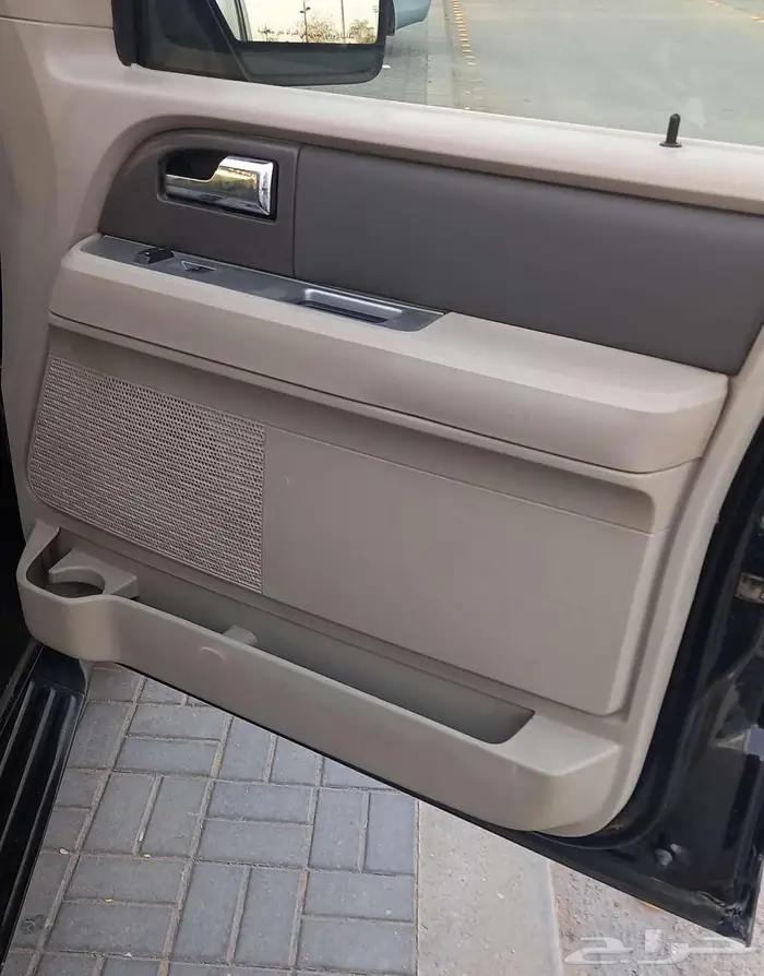 للبيع فورد اكسبيديشن موديل 2012 XLT 18