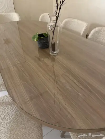 طاولة طعام للبيع 2