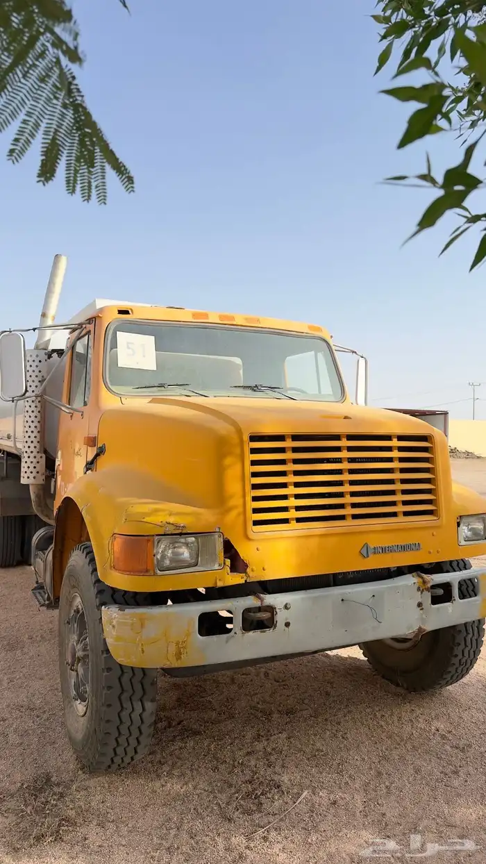 للبيع  وايت ماء سقس انترناشونال موديل 1993 1