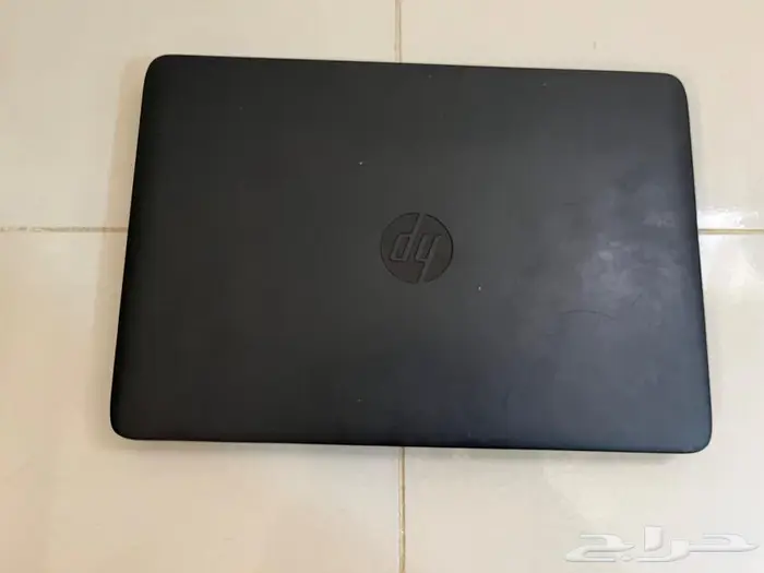 كمبيوتر HP بحالة ممتازة مع الشاحن 3
