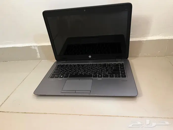 كمبيوتر HP بحالة ممتازة مع الشاحن 0