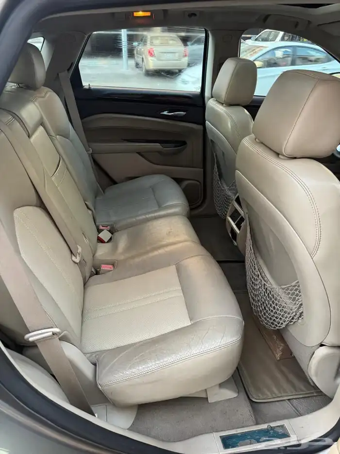 كاديلاك 2012 SRX 3