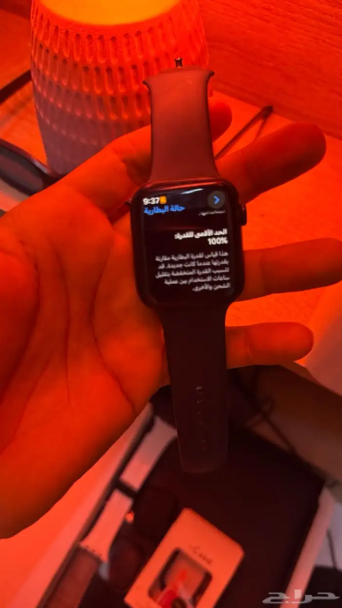 ساعة أبل الأصلية الإصدار التاسع سعة 64GB استعمال شهر 3