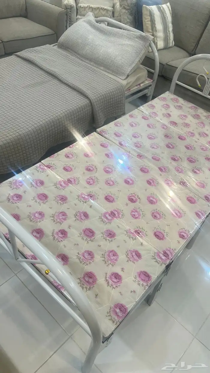 اسره قابله للطي 0