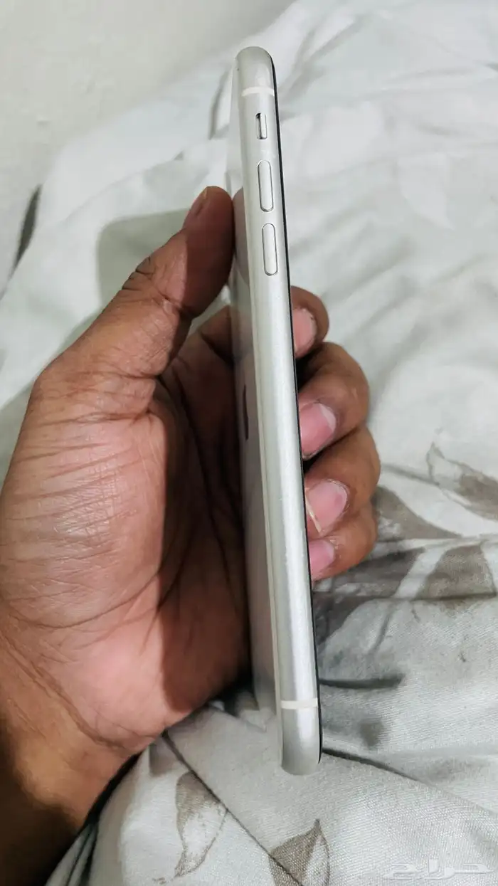 I phone 11 128gb 77 battery health 1