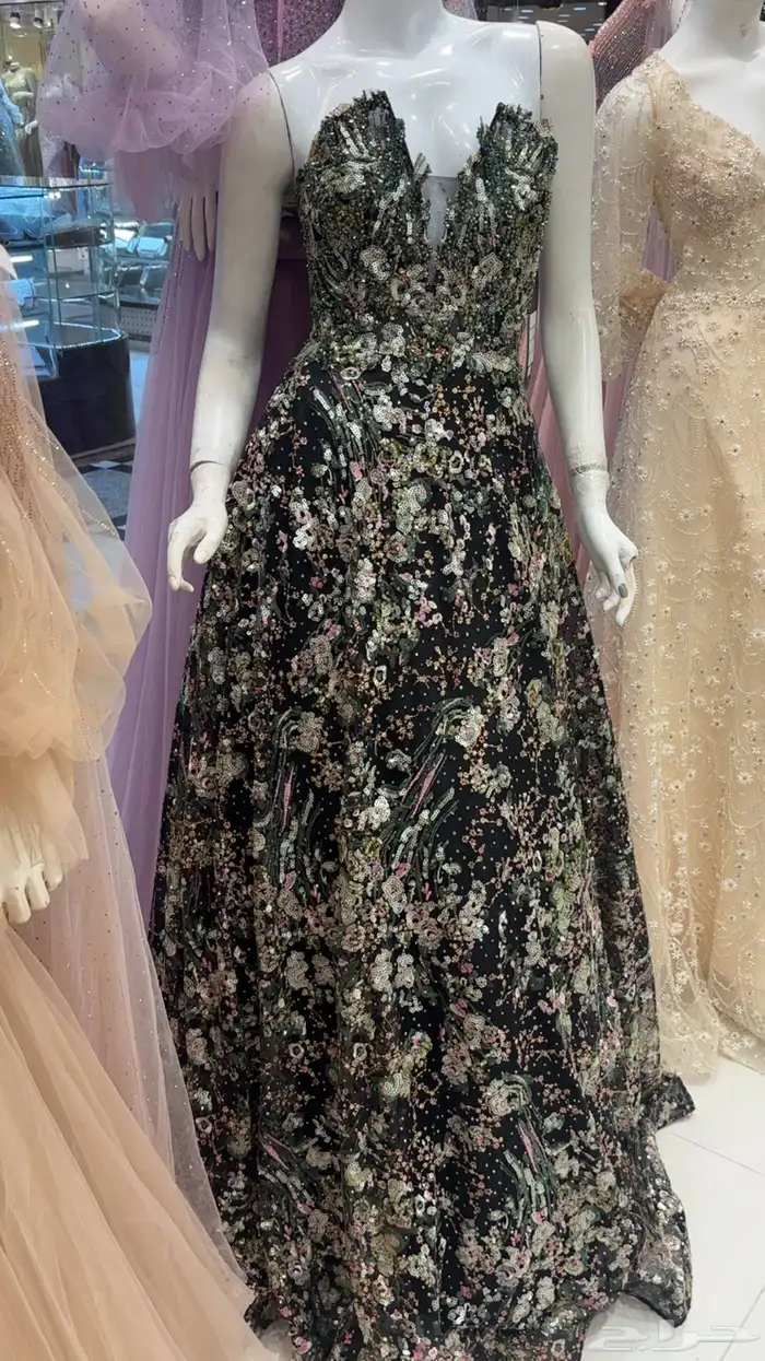 فستان زواج كلفه كامله تطريز 3