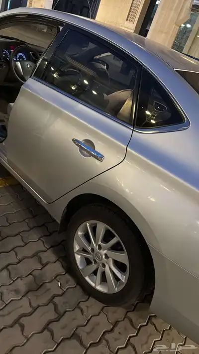 نيسان سنترا 2019 نظيف للمستخدم 4