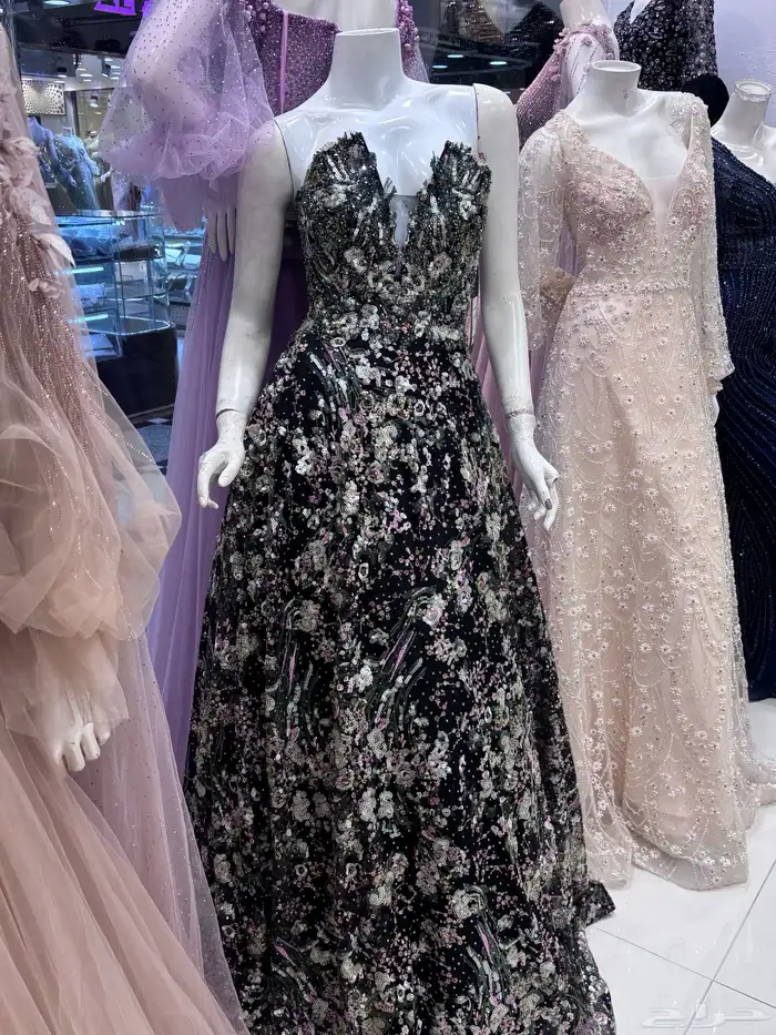 فستان زواج كلفه كامله تطريز 1