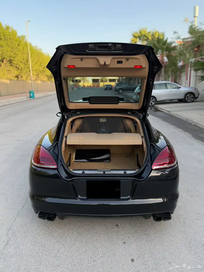 PORSCHE Panamera GTS ((( تم البيع ))) 22