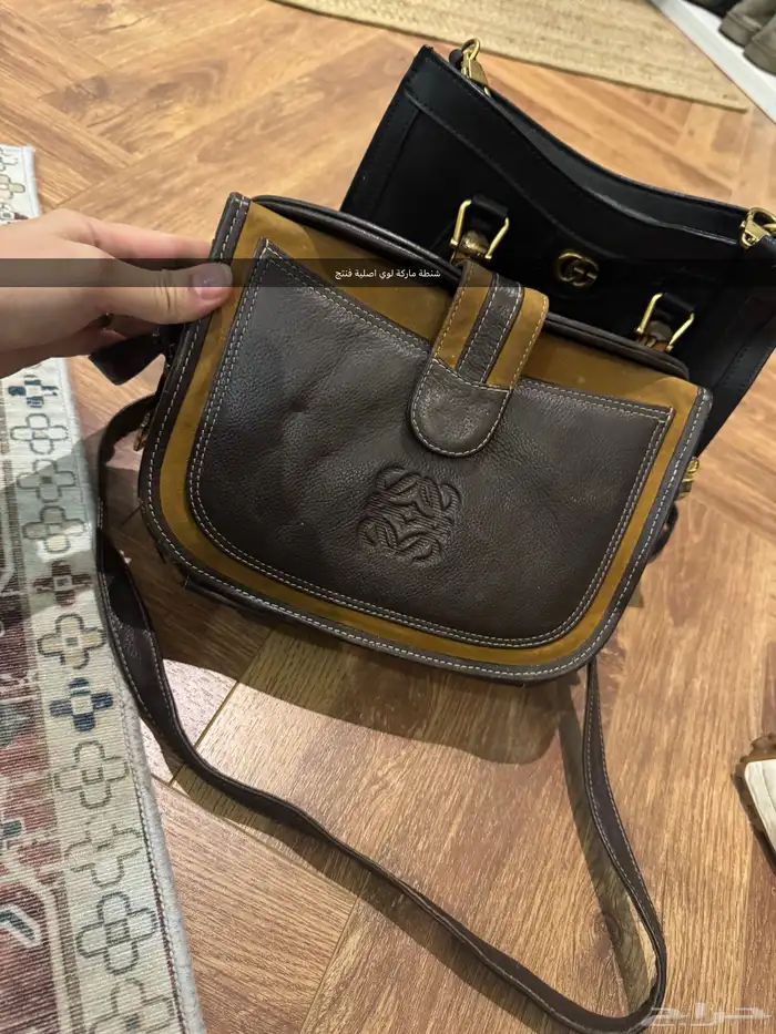 شوزات وشنط اصلية وبعضها ماستر 2
