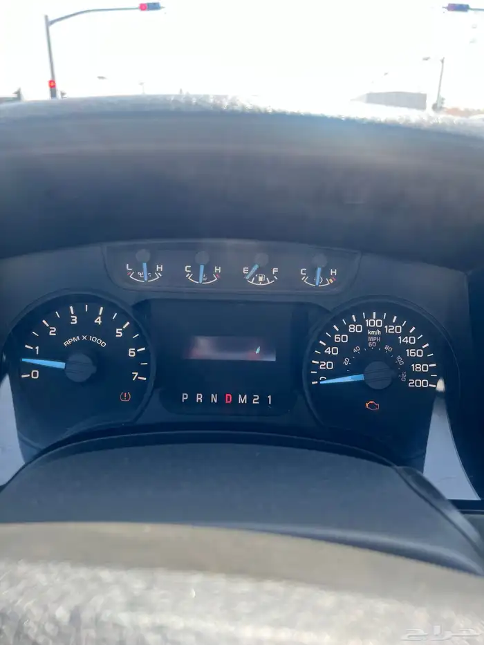 فورد 2011 F150 او بدل فورد ماركيز او فكتوريا 12