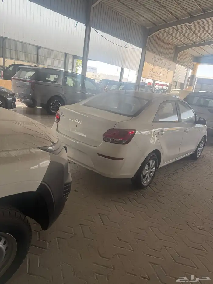 كيا بيجاس ستاندر 2025 3