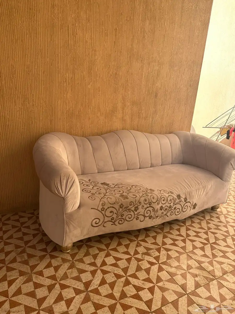 اثاث 1