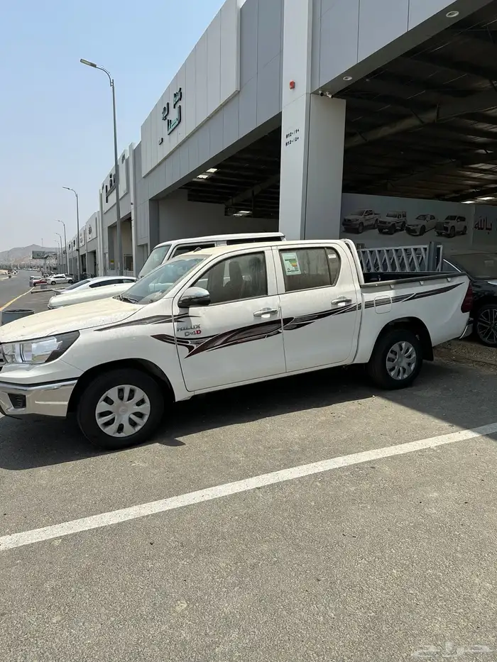 هايلوكس 2025 غمارتين ديزل اصفار السعر 94500 7