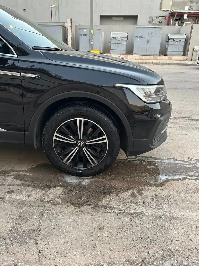 VW Tiguan 2024 - High-line 5