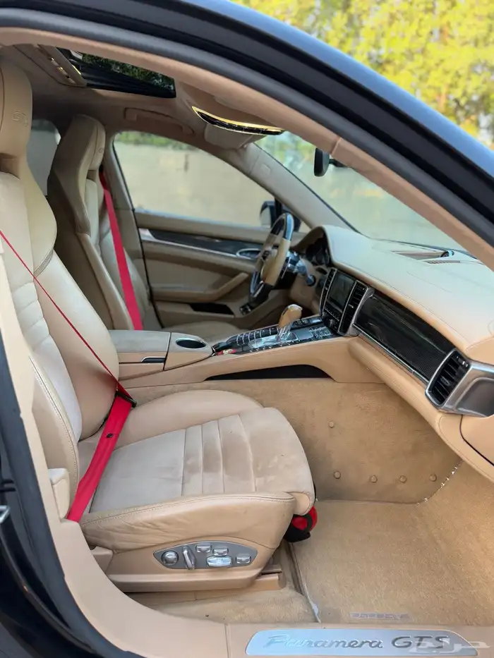 PORSCHE Panamera GTS ((( تم البيع ))) 24