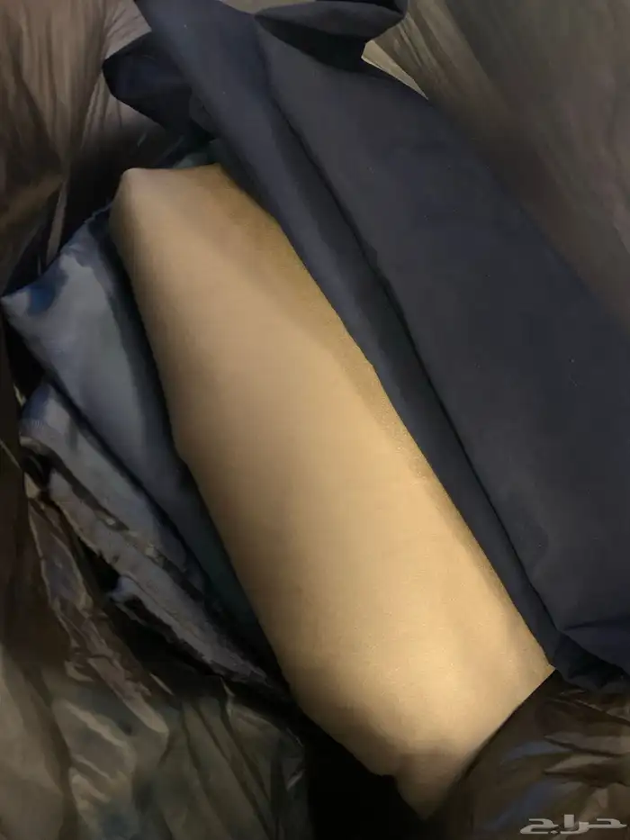 دواليب خشب وادوات تجميل وخياطه واقمشه للبيع 8