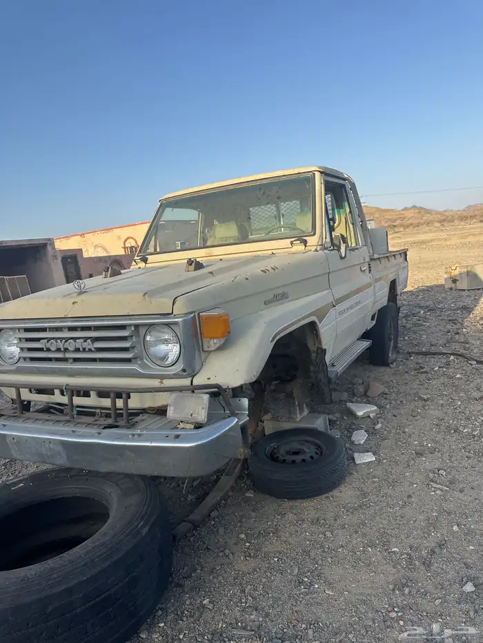 جيب شاصي موديل 92 تشليح قطع فقط 1
