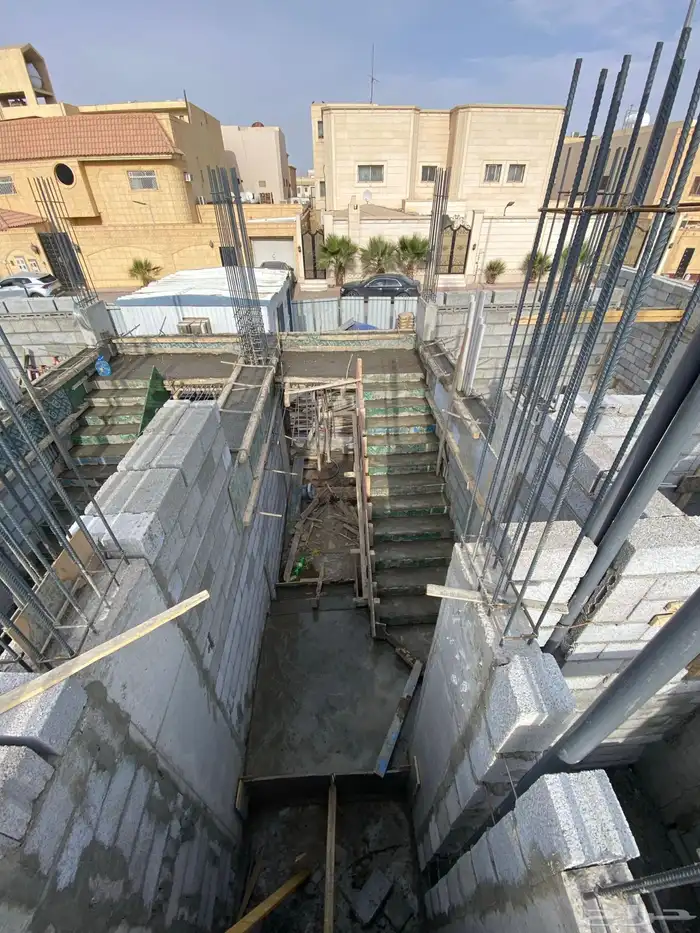 مشرف ومراقب بناء 0