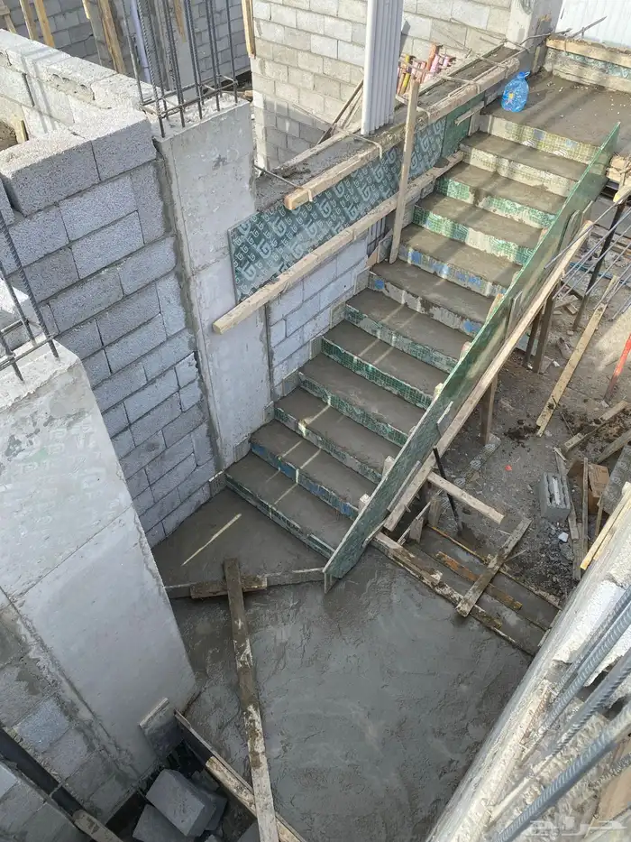 مشرف ومراقب بناء 1