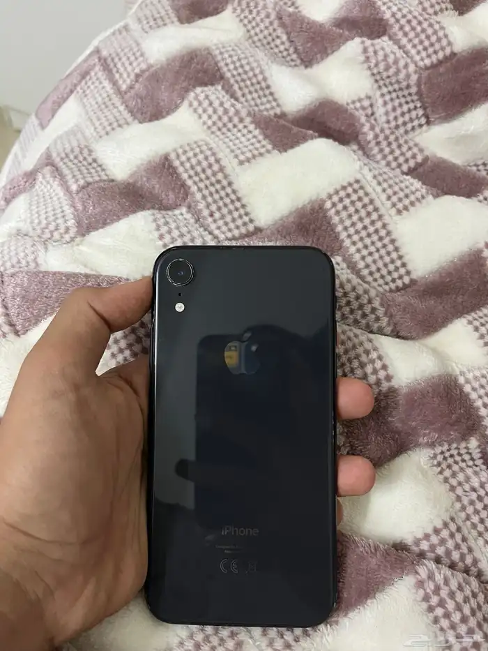 ايفون XR 1