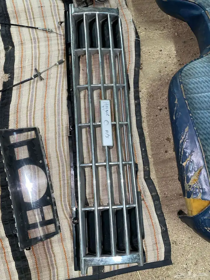 قطع هايلكس 1985 11