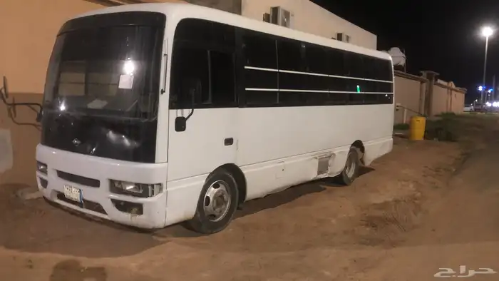 باص 2002 للبيع نيسان 0