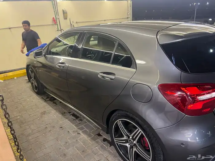 مرسيدس A250 موديل 2018 ممشاها 89000 نظيفها جدا 16