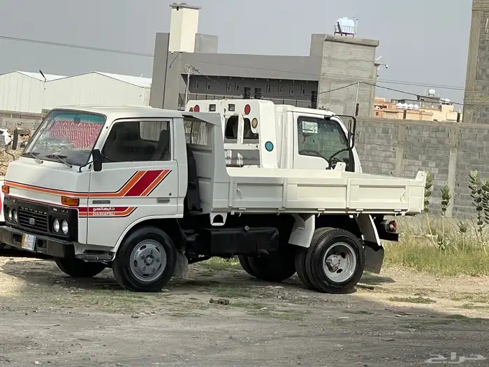 قلاب 83 دهاتسون 1