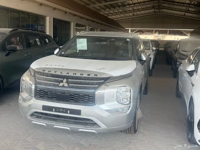 اوتلاندر فل برميوم 2025 0