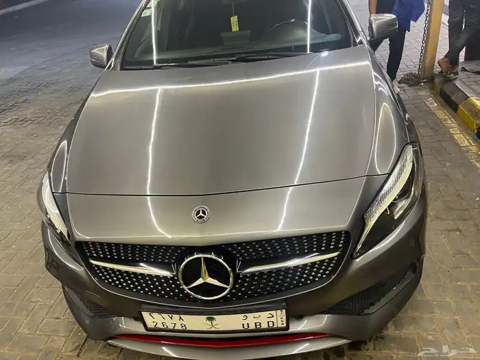 مرسيدس A250 موديل 2018 ممشاها 89000 نظيفها جدا 20