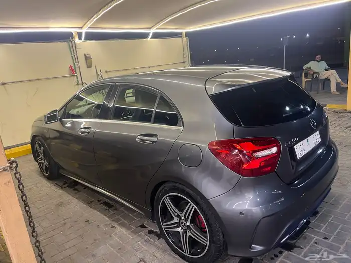 مرسيدس A250 موديل 2018 ممشاها 89000 نظيفها جدا 21