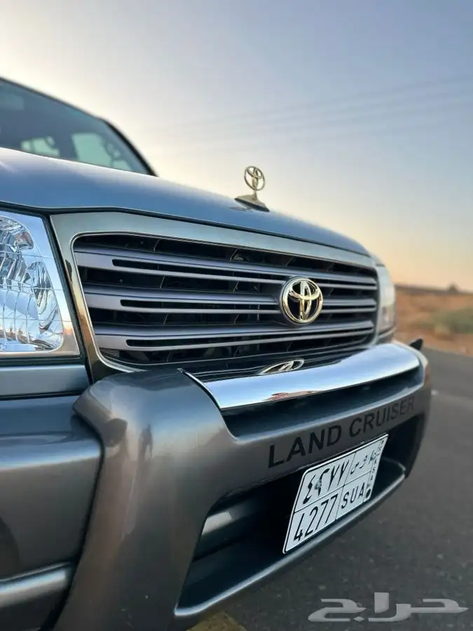لاندكروزر VXR موديل 2005 V8 5