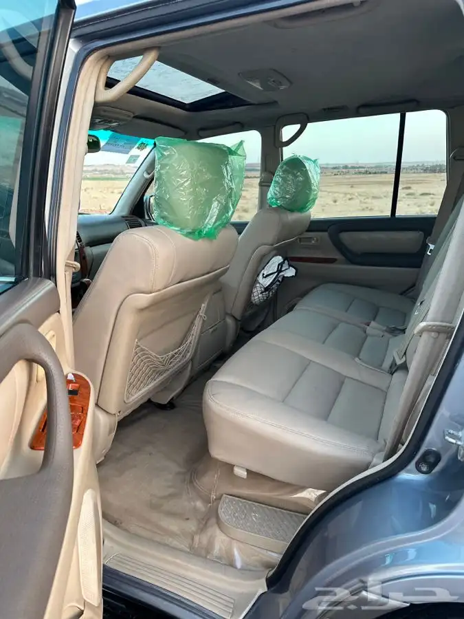 لاندكروزر VXR موديل 2005 V8 23