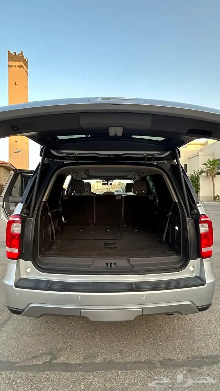 فورد اكسبدشن 18 للبيع او البدل المناسب 5