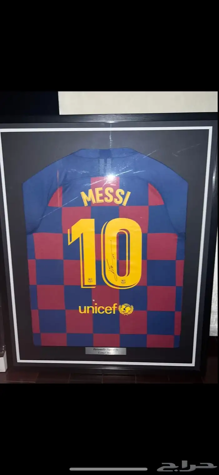 تيشيرت الاطوره ميسي موقع يدويا مع شهاده التوثيق من icons 1