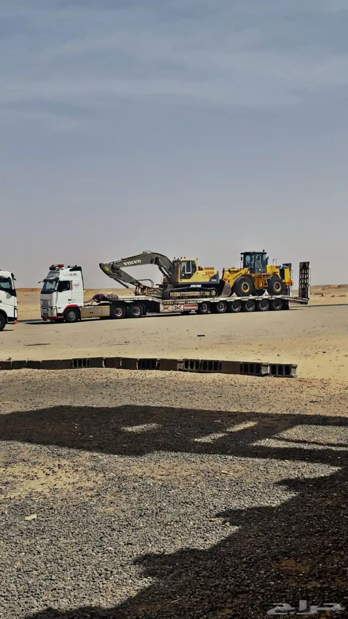 لوبد لنقل المعدات الثقيلة متواجدفي الدوادمي ساجر مع مكرة سحب 1