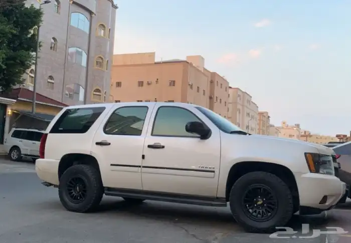 شفروليه تاهو 4x4 فل كامل LTZ 4
