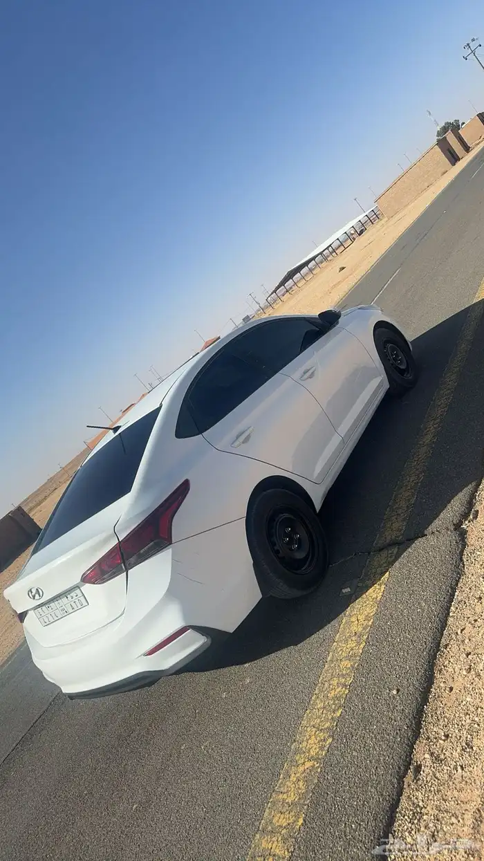 للبيع اكسنت 2019 1