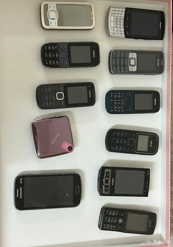 جوالات قديمة 0