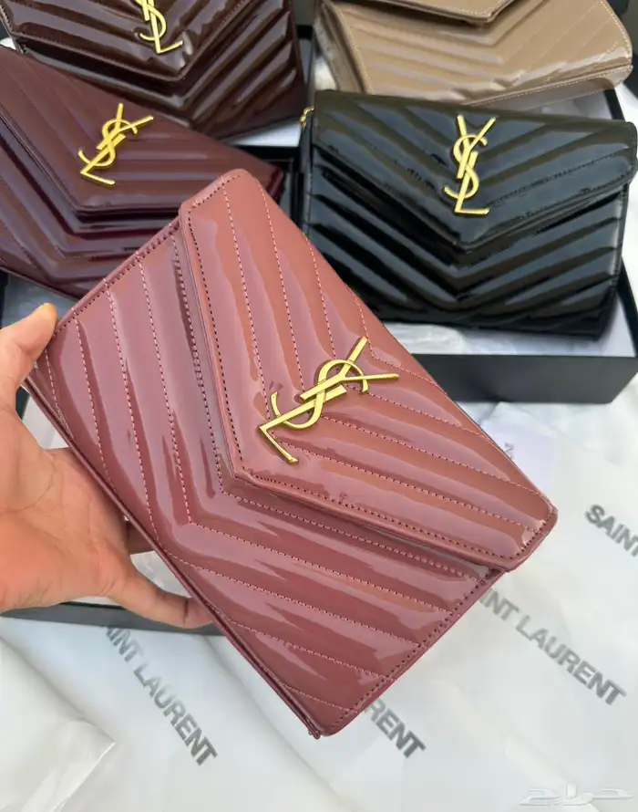 شنط اقنر وسان لوران وشانيل 10