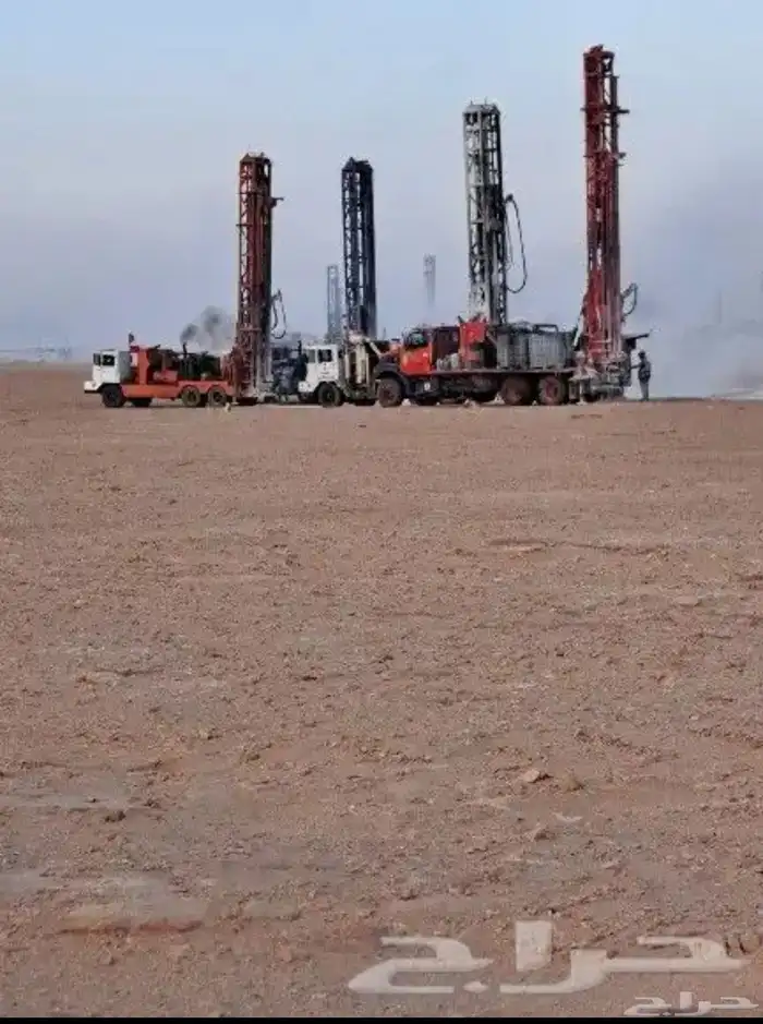 Drilling artesian wells. Gore pits. Drilling support piles 4