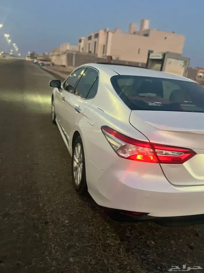 كامري موديل 2019 فل ابشن   فتحه   اتوماتيك اللون ابيض 3