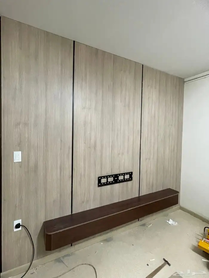 تفصيل غرف نوم وتركيب ديكورات خشبية والتنجيد دهان الأبواب 4