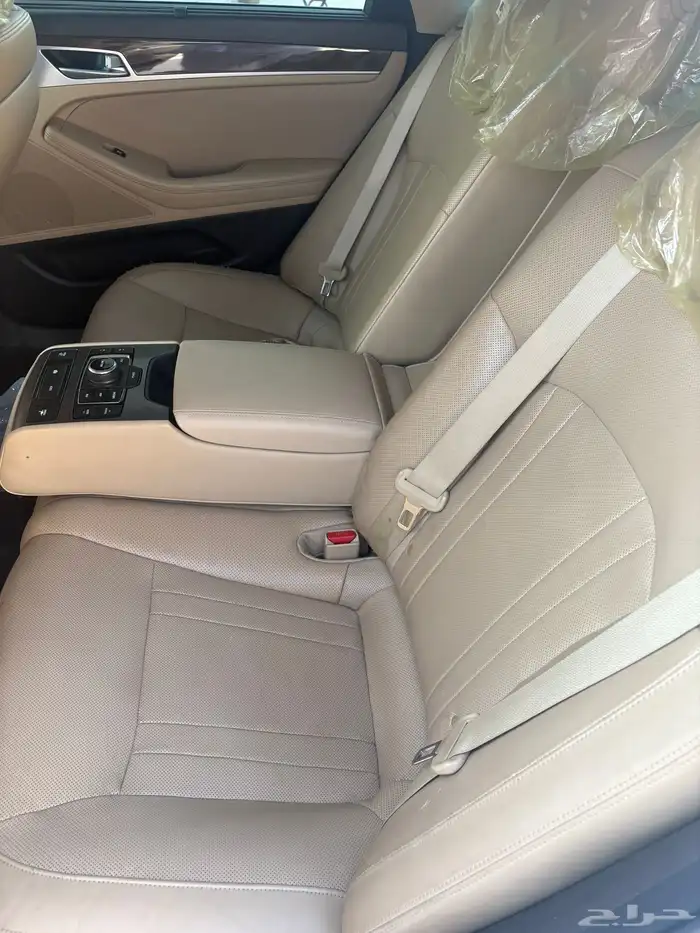 جنسس 2016 بلاتينيوم V6 15