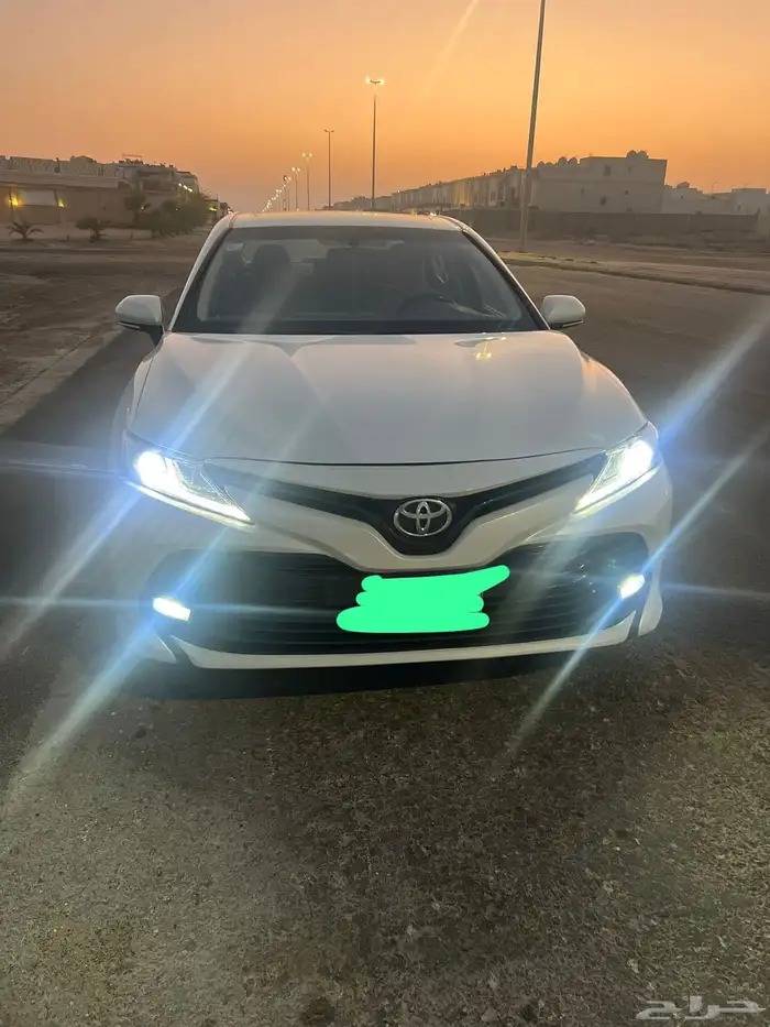 كامري موديل 2019 فل ابشن   فتحه   اتوماتيك اللون ابيض 8